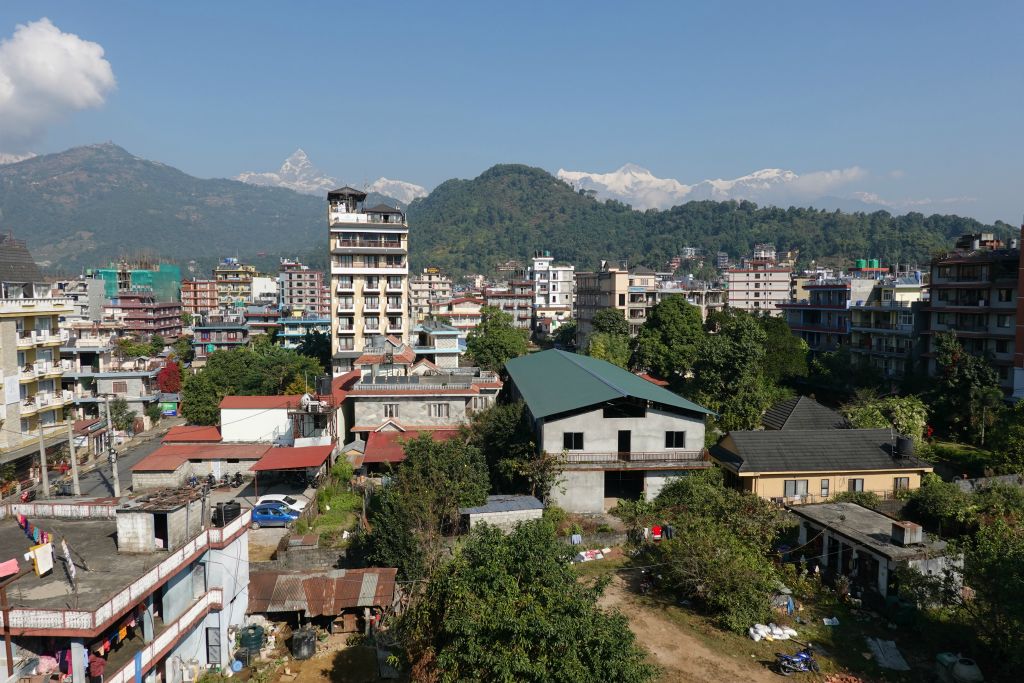 Retour à Pokhara  à la fin des 2 treks. Aujourd'hui la visibilité est meilleure qu'à l'aller